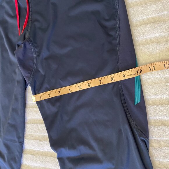 Outdoor running pants; elasticized drawstring waist; Adidas brand - Picture 10 of 15